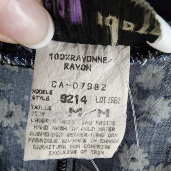 Vintage Jessica Scott Navy Blue Floral Button Up Romper Size S/M - Picture 10 of 11